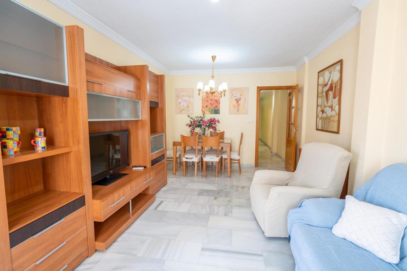Apartamento Azucarera Torre Del Mar Luaran gambar